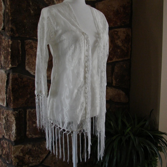 White lace fringe beach cover up - small - Picture 7 of 8